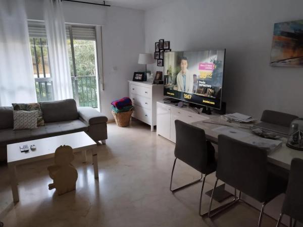 Продажа квартиры в Barrio Sierra de Estepona-Avda de Andalucia, Эстепона thumbnail 1