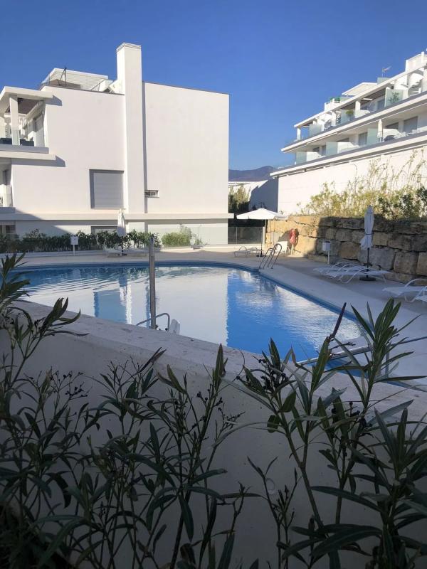 Venta de piso en Calle Padre Luis Garcia Cerezo, 2, Estepona
photo 1