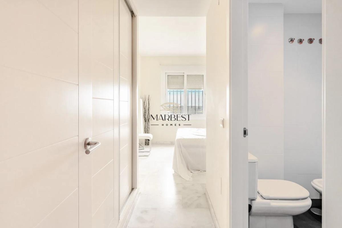 Venta de piso en Calle Flaminio, 4, Estepona
 photo 5