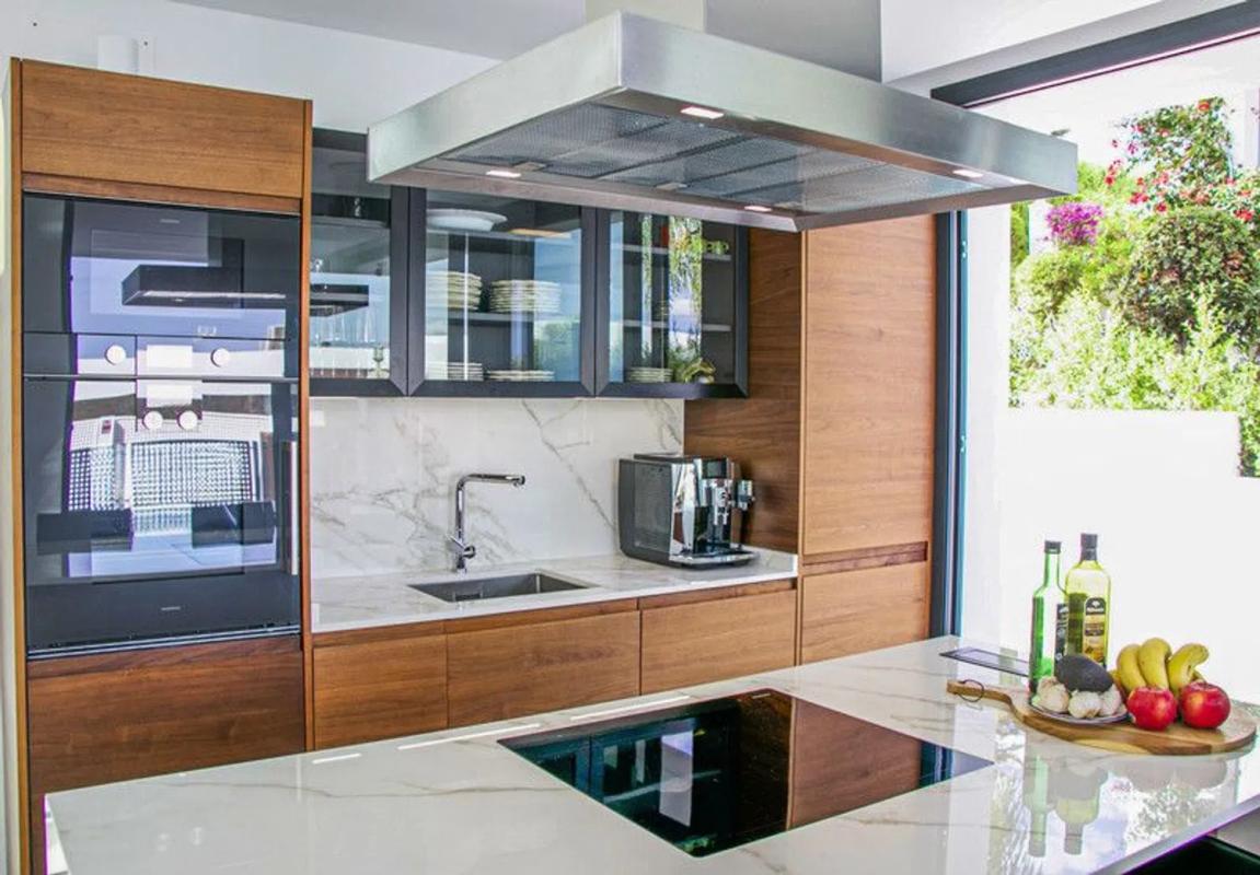 Sale of independent chalet in Calle Flaminio, Estepona
photo 3