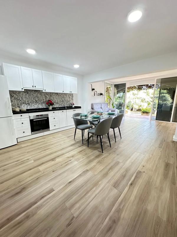 Sale of apartment in Calle del Tomillo, 6, Estepona
photo 3