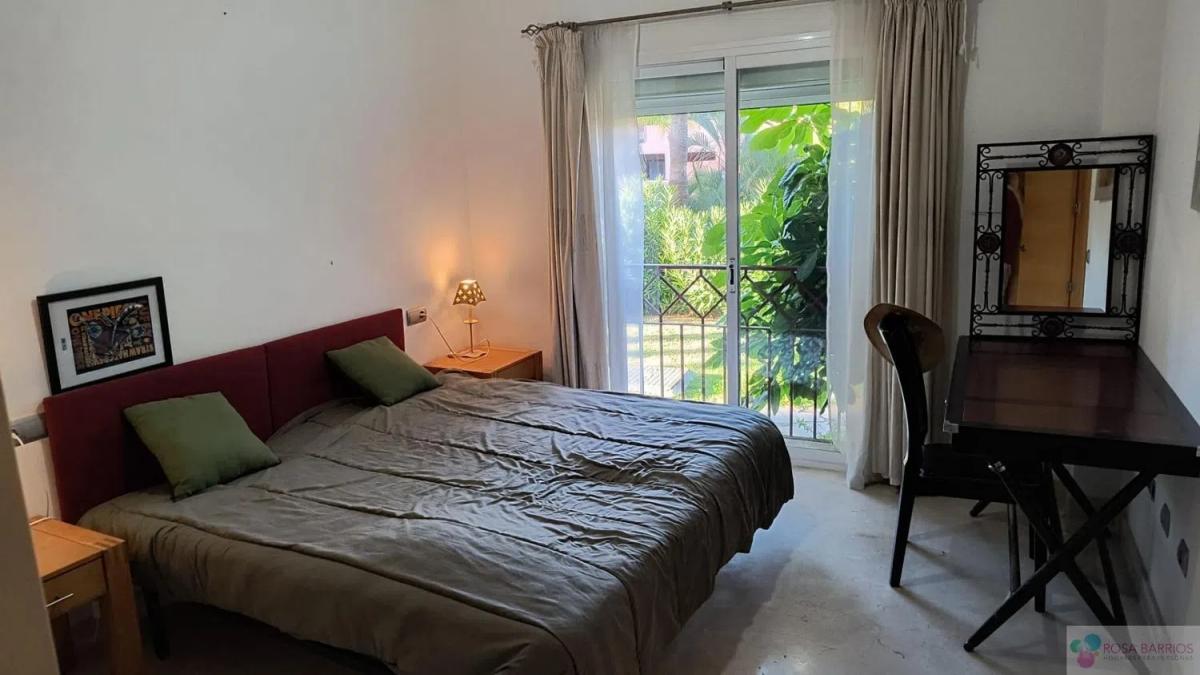 Venta de piso en Barrio Bel-Air, Estepona
photo 5