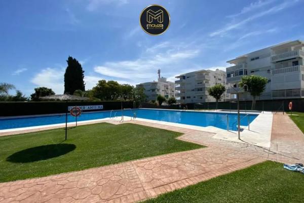 Mieszkanie na sprzedaż w  Barrio Sotoserena, Estepona photo 1