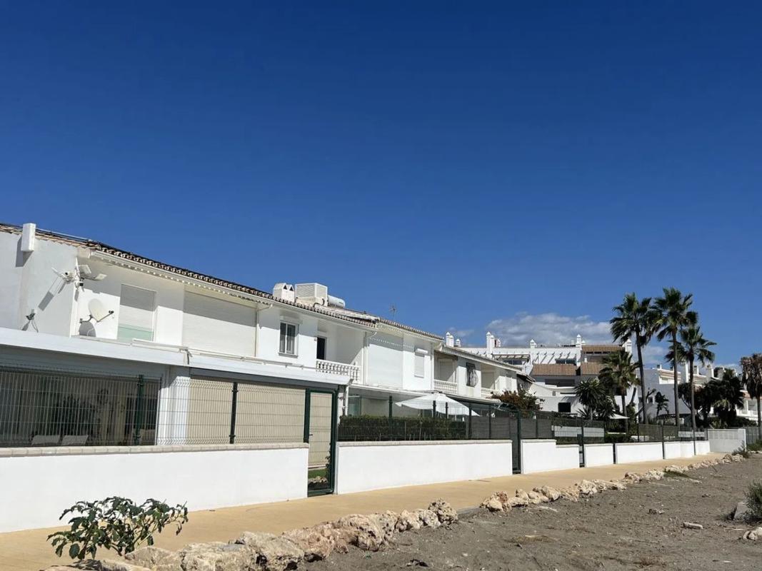 Venta de chalet independiente en Barrio Villacana - Costalita - Saladillo, Estepona
photo 2
