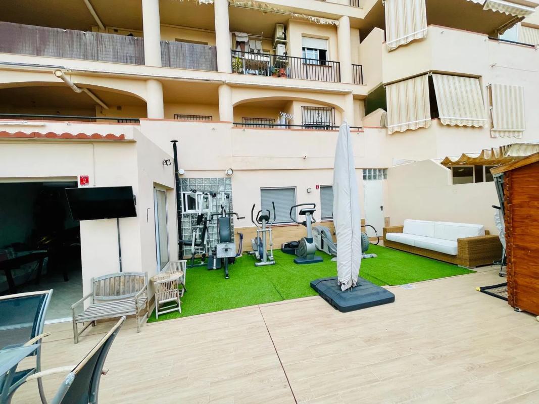 Sale of apartment in Calle Guillermo Cabrera, 1, Estepona
 photo 3