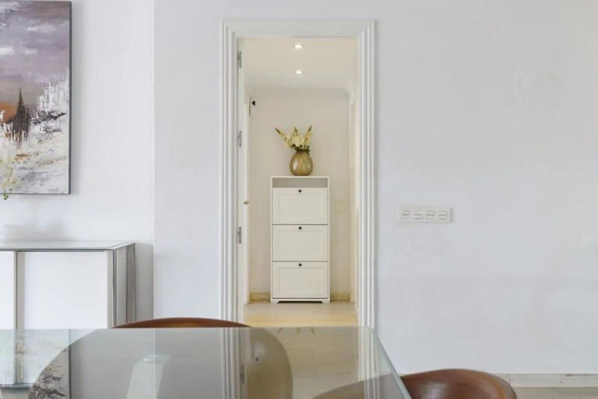 Продажа квартиры на Calle Pico Alcazaba, Эстепона
photo 3