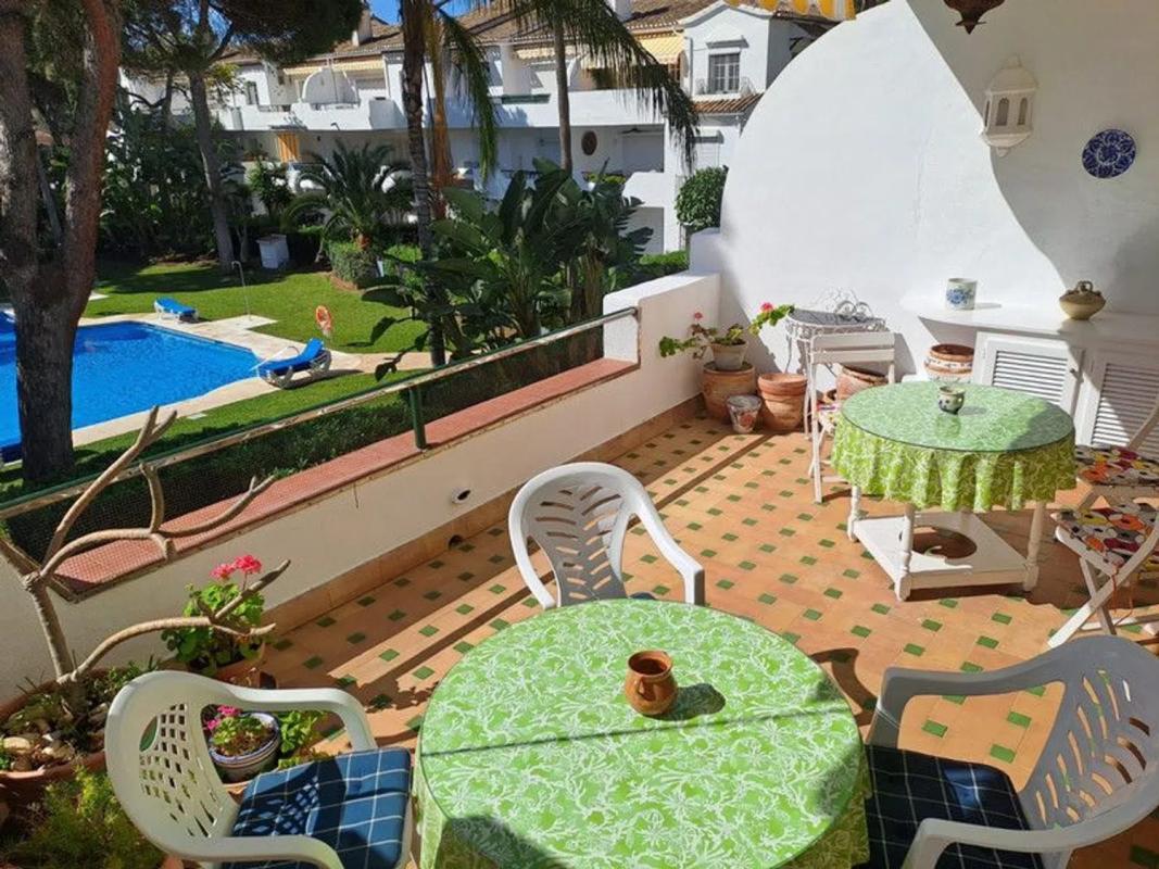 Sprzedaż mieszkania w Calle Dunas de Casasola, Estepona
photo 2