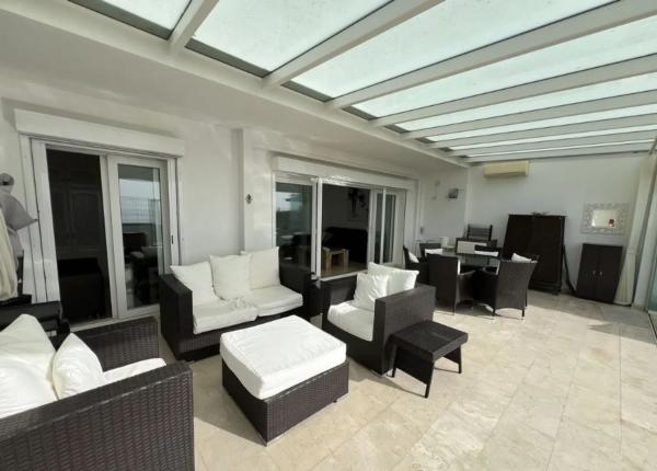Detached villa for sale in  Urbanizacion Playa D'Or, 71, Estepona photo 3