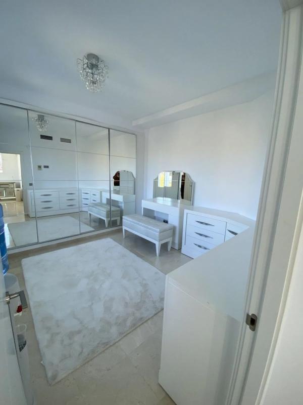 Sprzedaż niezależnego domku jednorodzinnego w  Barrio Bel-Air, Estepona photo 5
