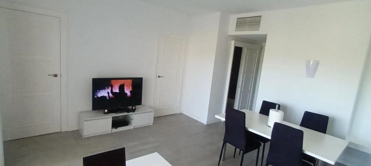 Продажа квартиры на Avenida Flor de Loto, 1, Эстепона
 photo 3
