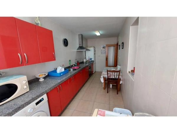 Продажа квартиры в Prolongación Avenida San Lorenzo, Эстепона thumbnail 1