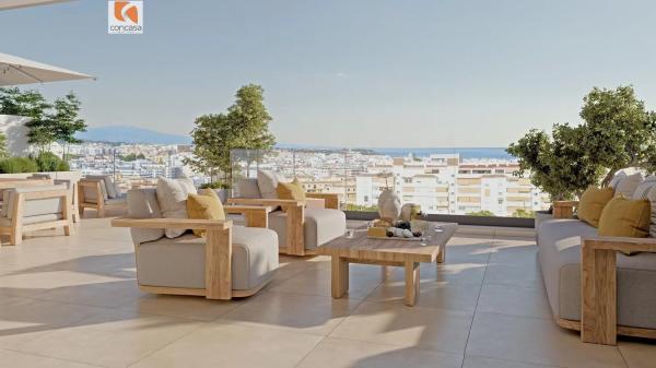 Apartment for sale in Calle Letonia, Estepona photo 1