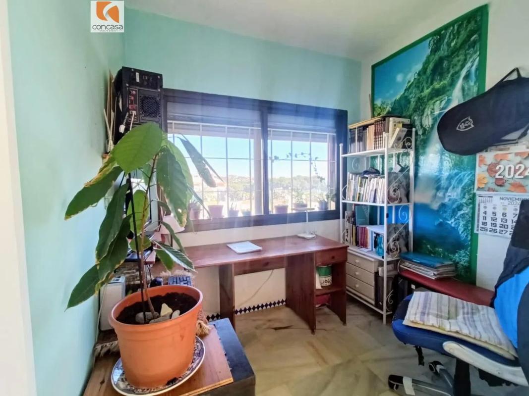 Venta de piso en Urbanizacion Bahia de Estepona, Estepona
 photo 4