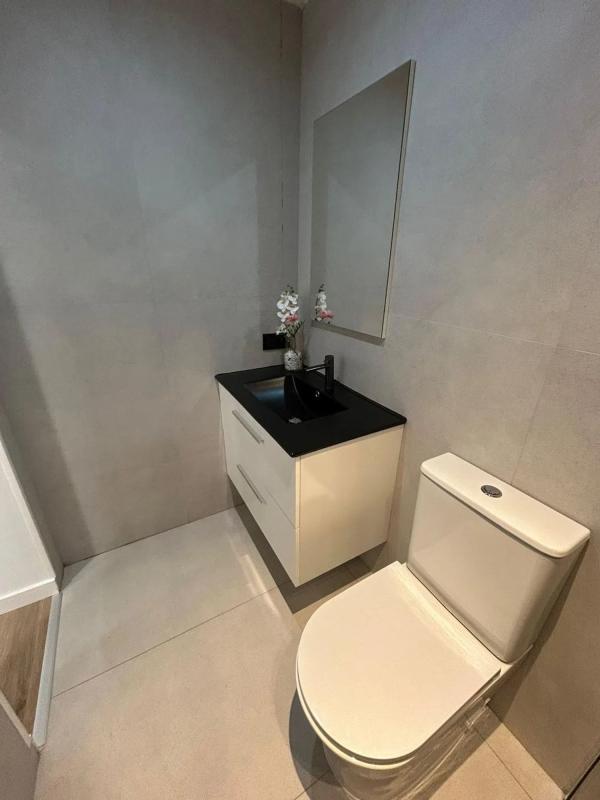 Sale of apartment in Barrio Paraiso-Barronal, Estepona
photo 5
