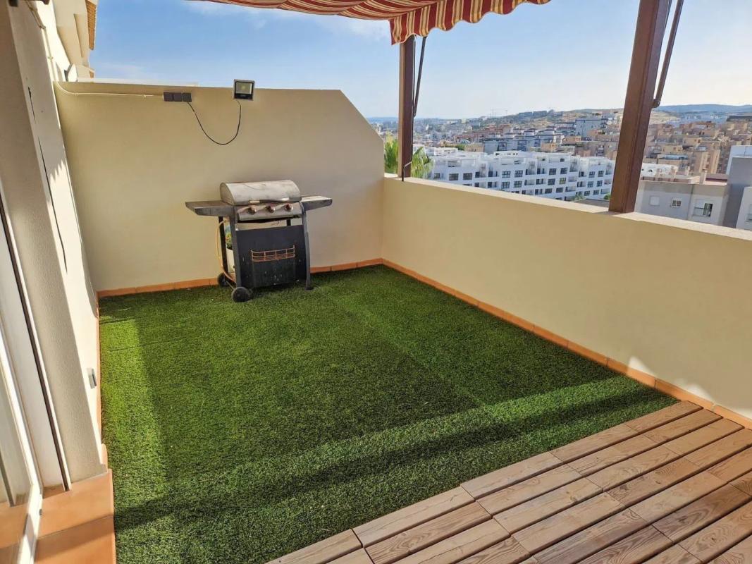 Venta de ático en Barrio Sierra de Estepona-Avda de Andalucia, Estepona photo 2
