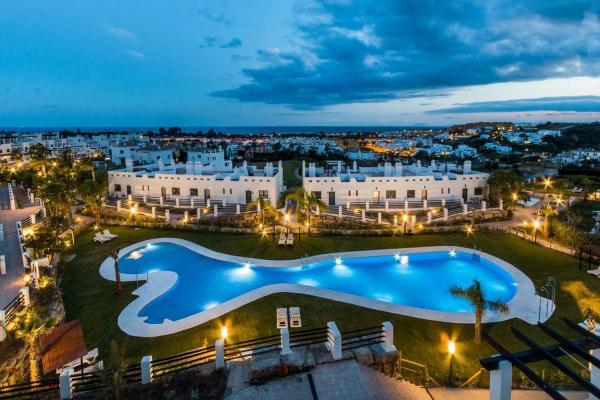 Penthouse na sprzedaż w  Carril de la Resinera, Estepona photo 4