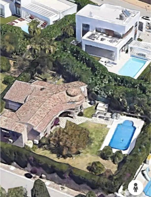 Продажа отдельного шале в Calle Benahavís, 15, Эстепона photo 1