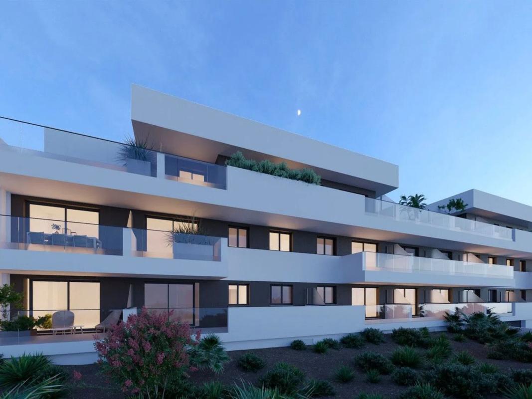 Venta de piso en Barrio Parque Central, Estepona
 photo 3