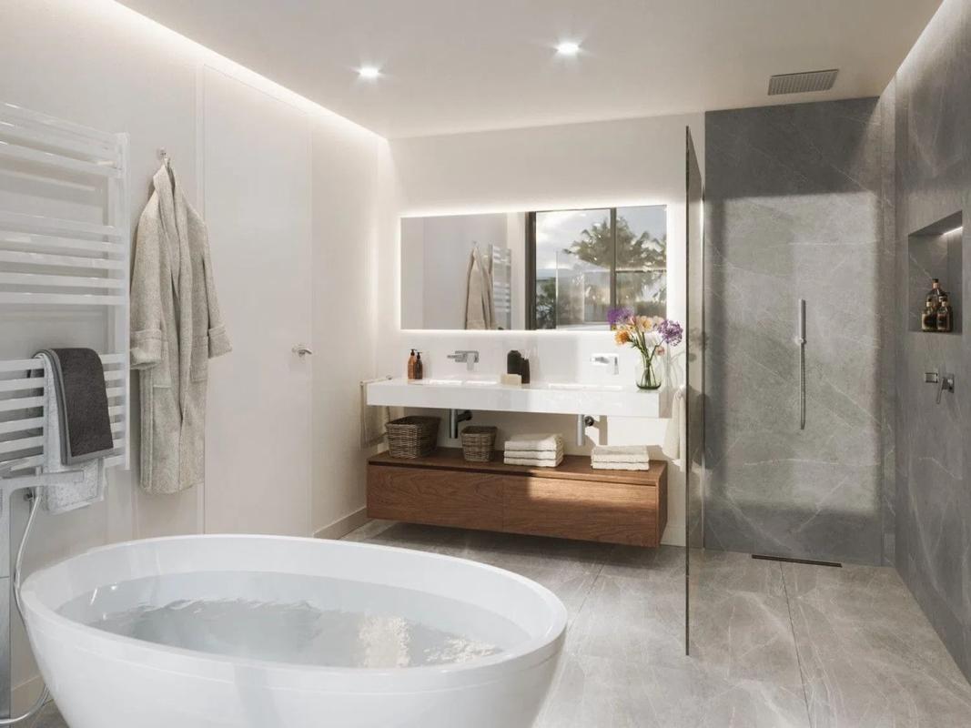 Sale of apartment in Barrio Parque Central, Estepona
 photo 2