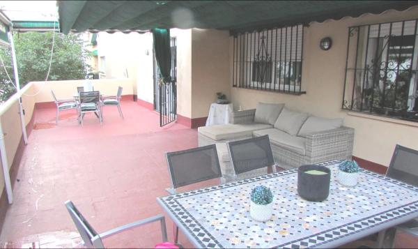 Mieszkanie na sprzedaż w  Barrio Centro, Estepona photo 1
