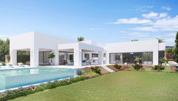 Chalet independiente en venta en Barrio Bel-Air, Estepona photo 1