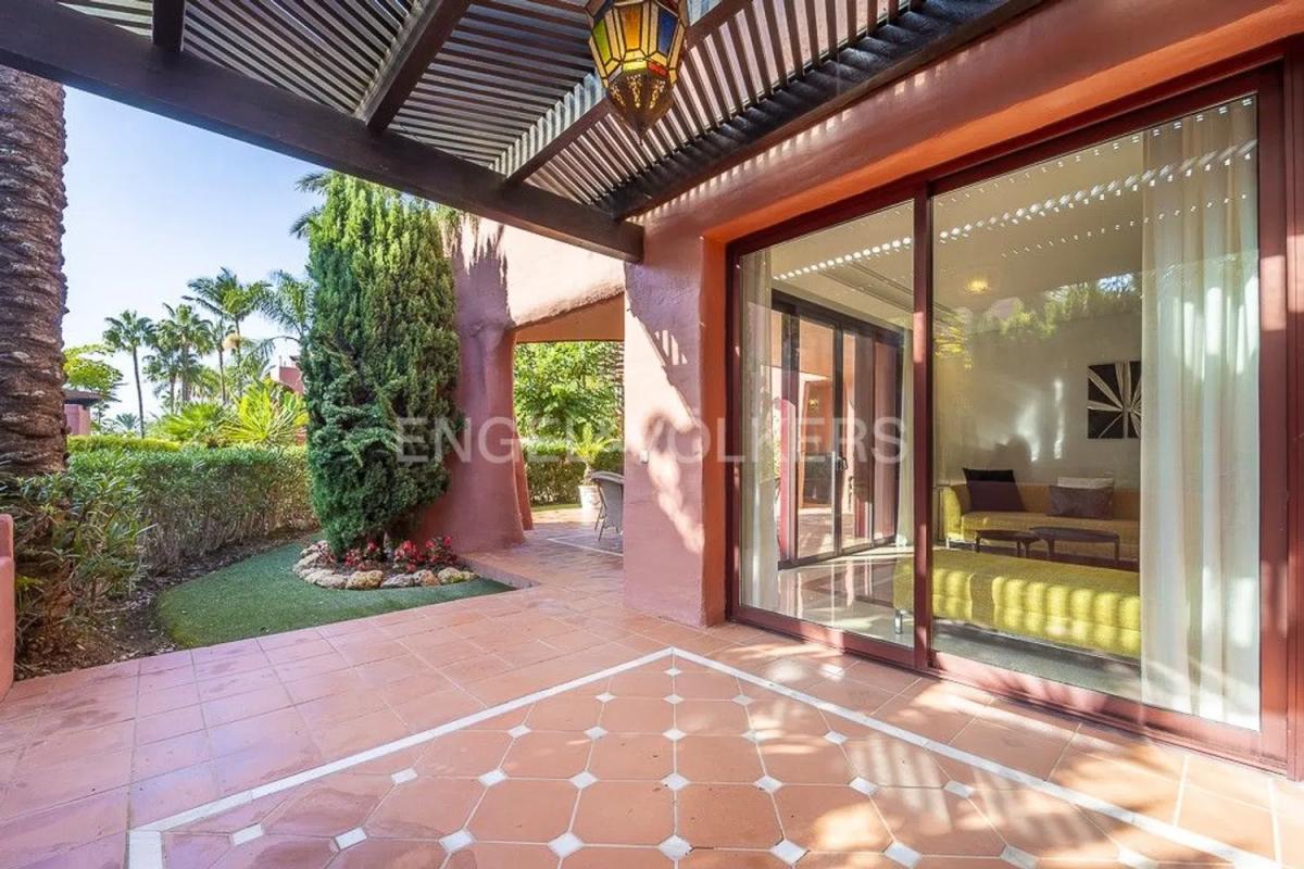 Продажа квартиры на Barrio Guadalmansa, Эстепона
 photo 4