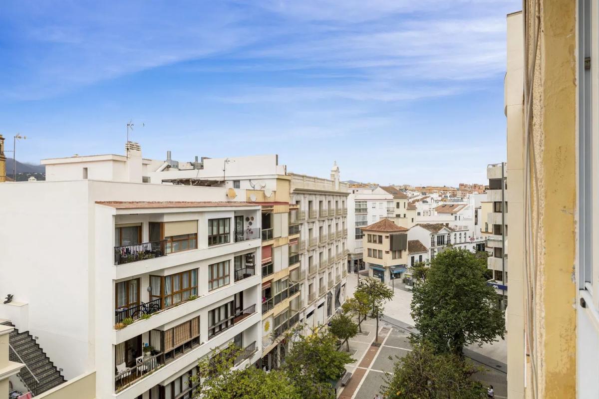 Venta de ático en  Barrio Centro, Estepona photo 2