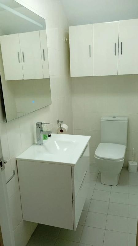 Venta de chalet independiente en Calle del Reposo, 14, Estepona
photo 1