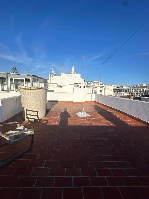 Venta de chalet independiente en Calle Genalguacil, Estepona
photo 2