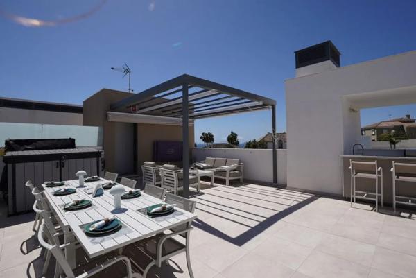 Пентхаус на продажу в Barrio Puerto de Estepona, Эстепона photo 1