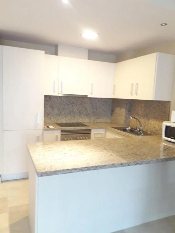 Venta de piso en El caserio, Estepona
 photo 4