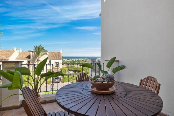 Chalet independiente en venta en  Barrio Paraiso-Barronal, Estepona photo 4