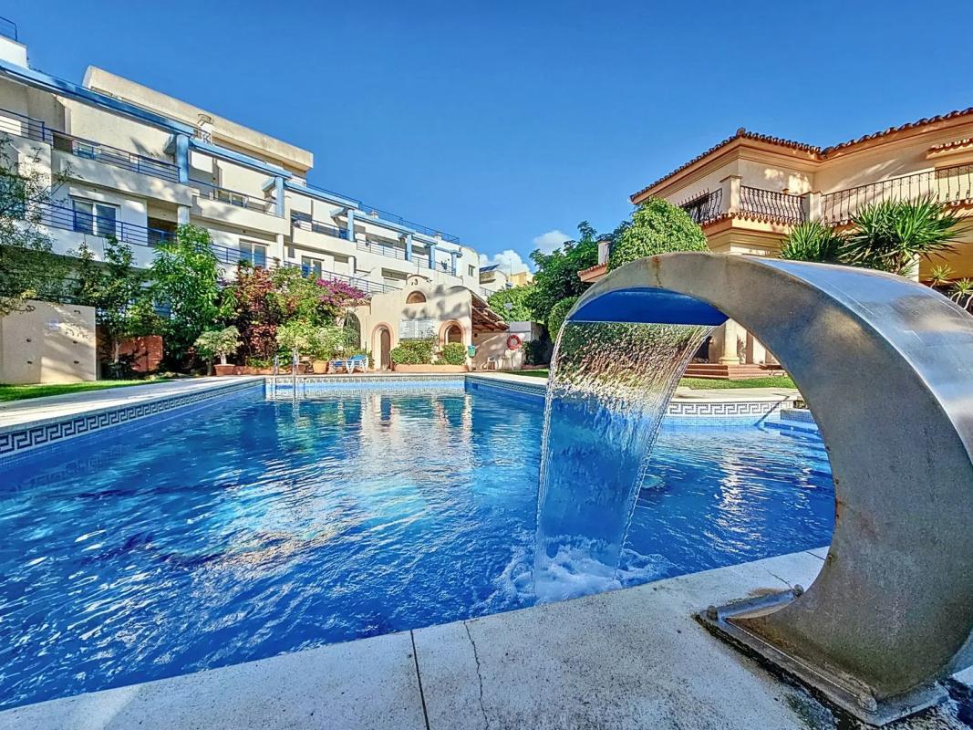 Venta de chalet independiente en Seghers, Estepona
 photo 2