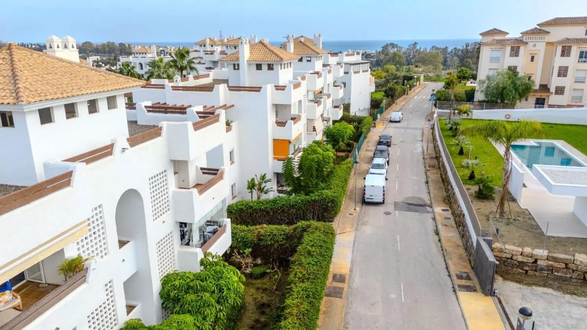 Sprzedaż poddasza w Calle Lima, 10, Estepona photo 2