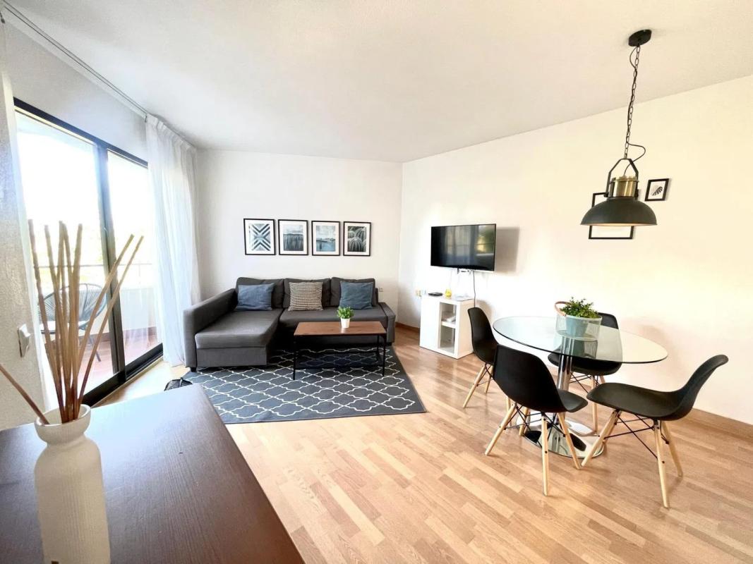 Продажа квартиры на Barrio Nueva Atalaya, Эстепона
photo 1