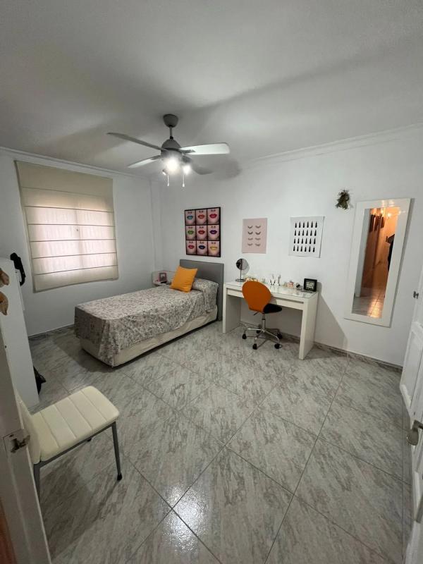 Venta de chalet independiente en Calle Ebro, 4 -14, Estepona
 photo 4