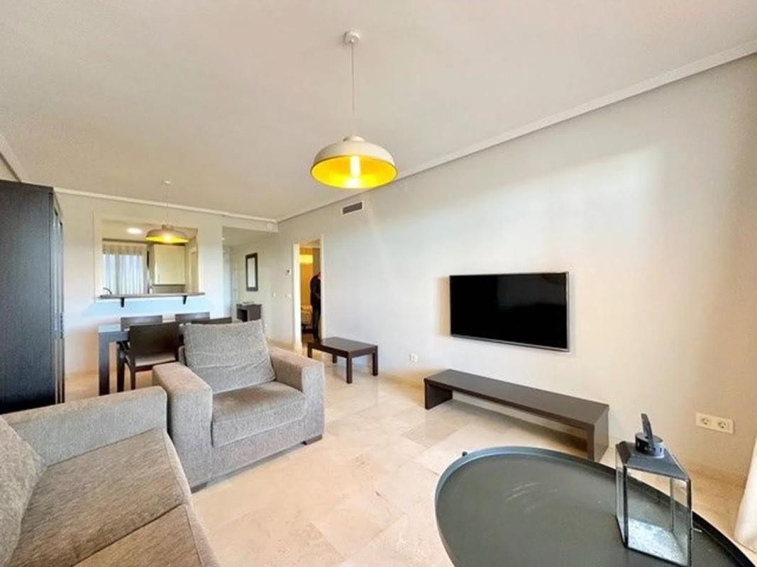 Sale of apartment in Calle Flaminio, 2, Estepona
photo 3