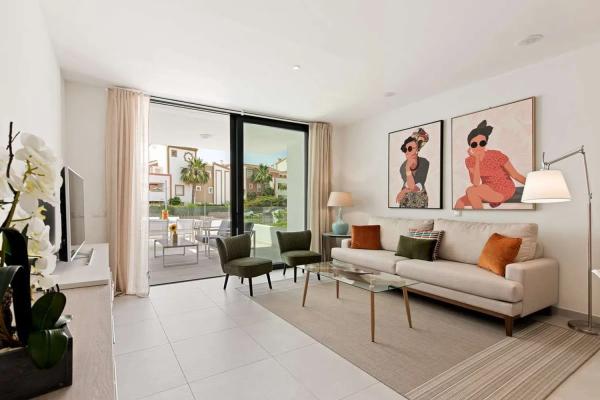 Продажа квартиры в Calle Penedés, Эстепона photo 1