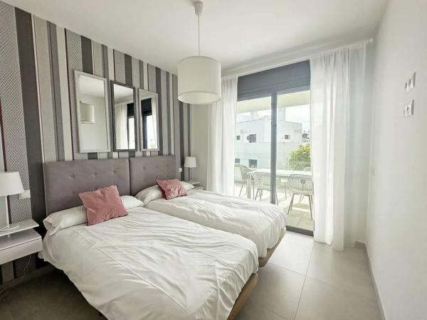Продажа квартиры в  Calle Alqueria, Эстепона photo 4