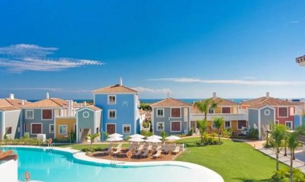 Duplex en venta en Calle Alozaina s/n, Estepona photo 1