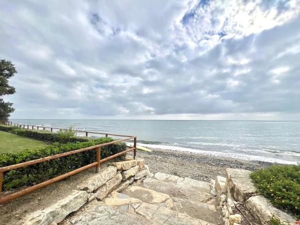 Продажа квартиры в Calle del Mare Nostrum, Эстепона photo 1