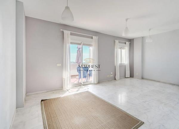 Piso en venta en  Calle Villa Borghese, 4, Estepona photo 4