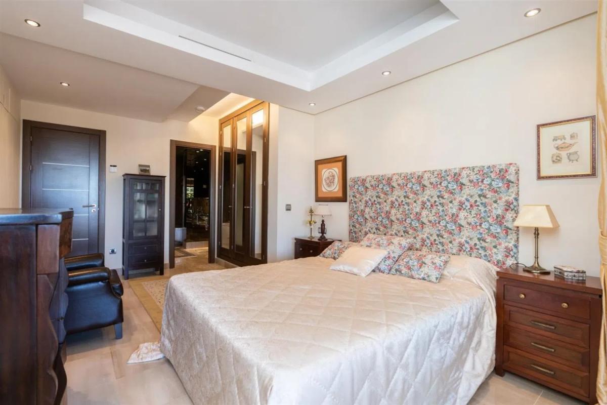 Продажа квартиры на Barrio Punta Plata, Эстепона
 photo 5