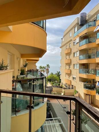 Mieszkanie na sprzedaż w  Avenida España, 200, Estepona photo 2