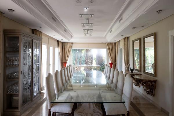 Wolnostojąca willa na sprzedaż w  Barrio El Velerín, Estepona photo 4