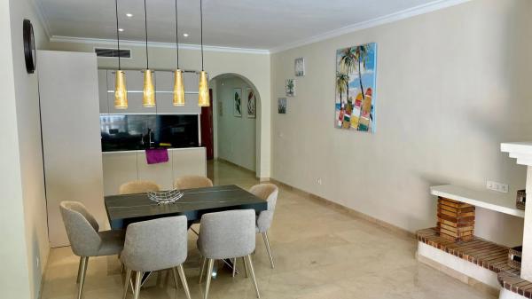 Продажа квартиры в  Calle Ganges, 2, Эстепона photo 4