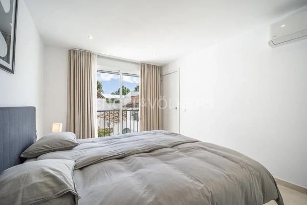 Коттедж на продажу в  Barrio Guadalmansa, Эстепона photo 4
