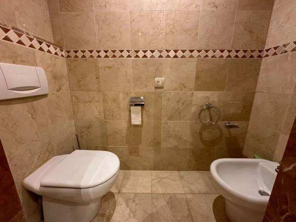 Продажа квартиры в  Via del Mediterráneo, Эстепона photo 4