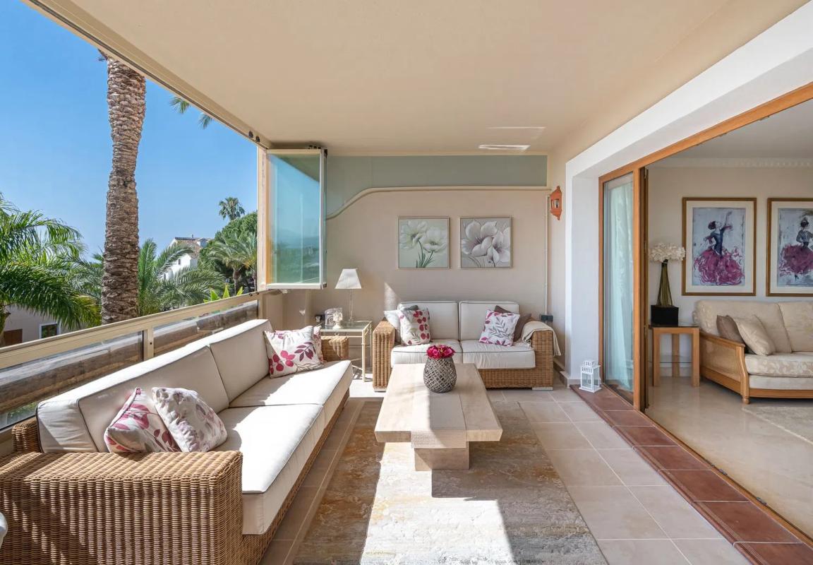 Sprzedaż mieszkania w Urbanización Balcon de Benavista, 2, Estepona
 photo 3