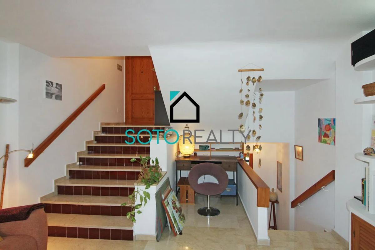 Продажа квартиры на Calle del Peral, Эстепона
photo 2